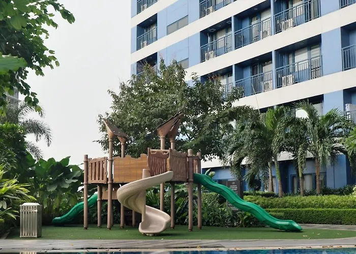 The Urban Crib Smdc Residences Makati * Manila